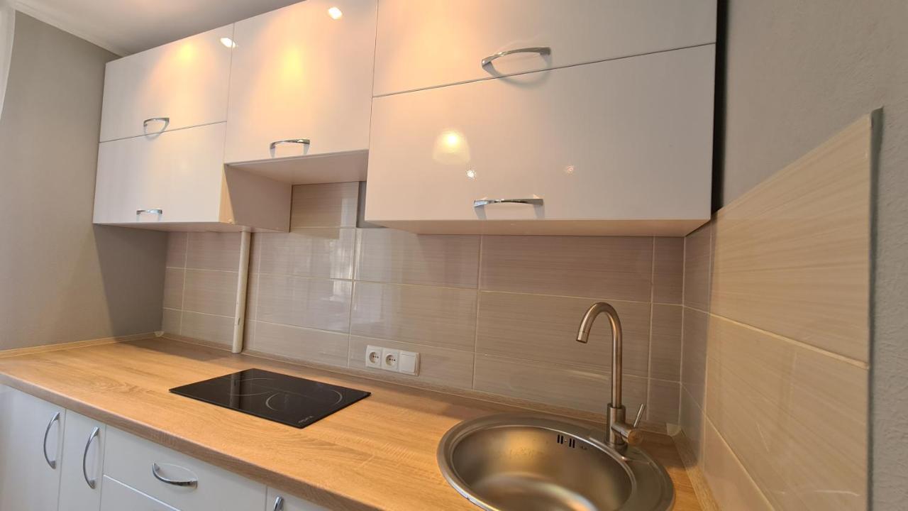 Apartaments On Vulytsia Heroiv Ato 32 ครือวอยร็อก ภายนอก รูปภาพ